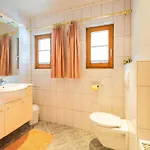 Modern In Near Area Daire