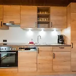 Modern In Near Area Apartamento *