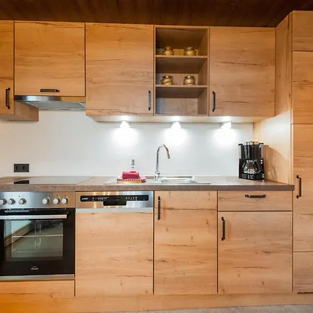 Modern In Near Area Apartment *