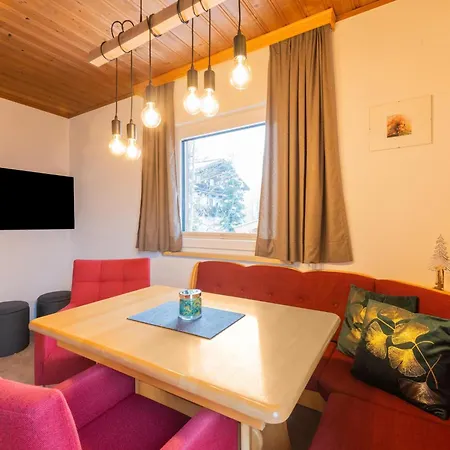 Apartment Modern In Near Area *